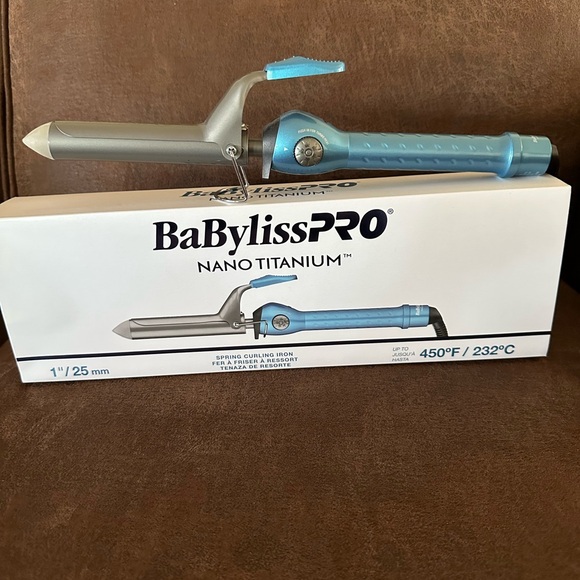 BabylissPRO Nano Titanium Spring Curling Iron - Picture 2 of 9